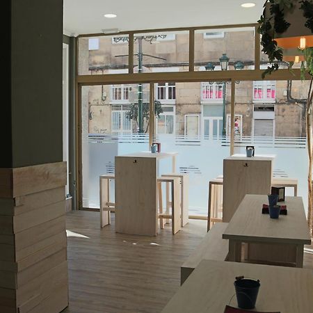 Hotel Alda Estacion Виго Екстериор снимка