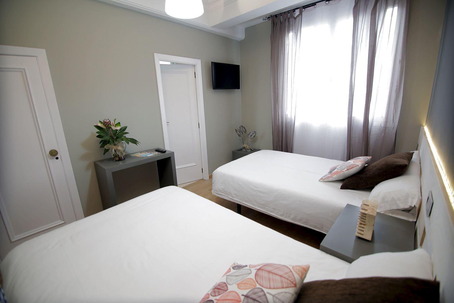 Hotel Alda Estacion Виго Екстериор снимка