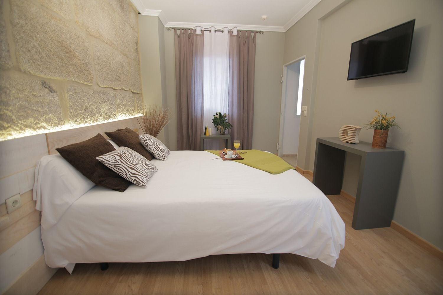 Hotel Alda Estacion Виго Екстериор снимка