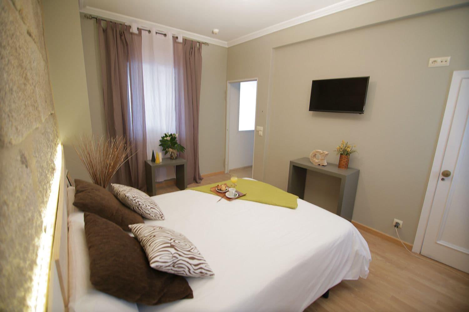 Hotel Alda Estacion Виго Екстериор снимка