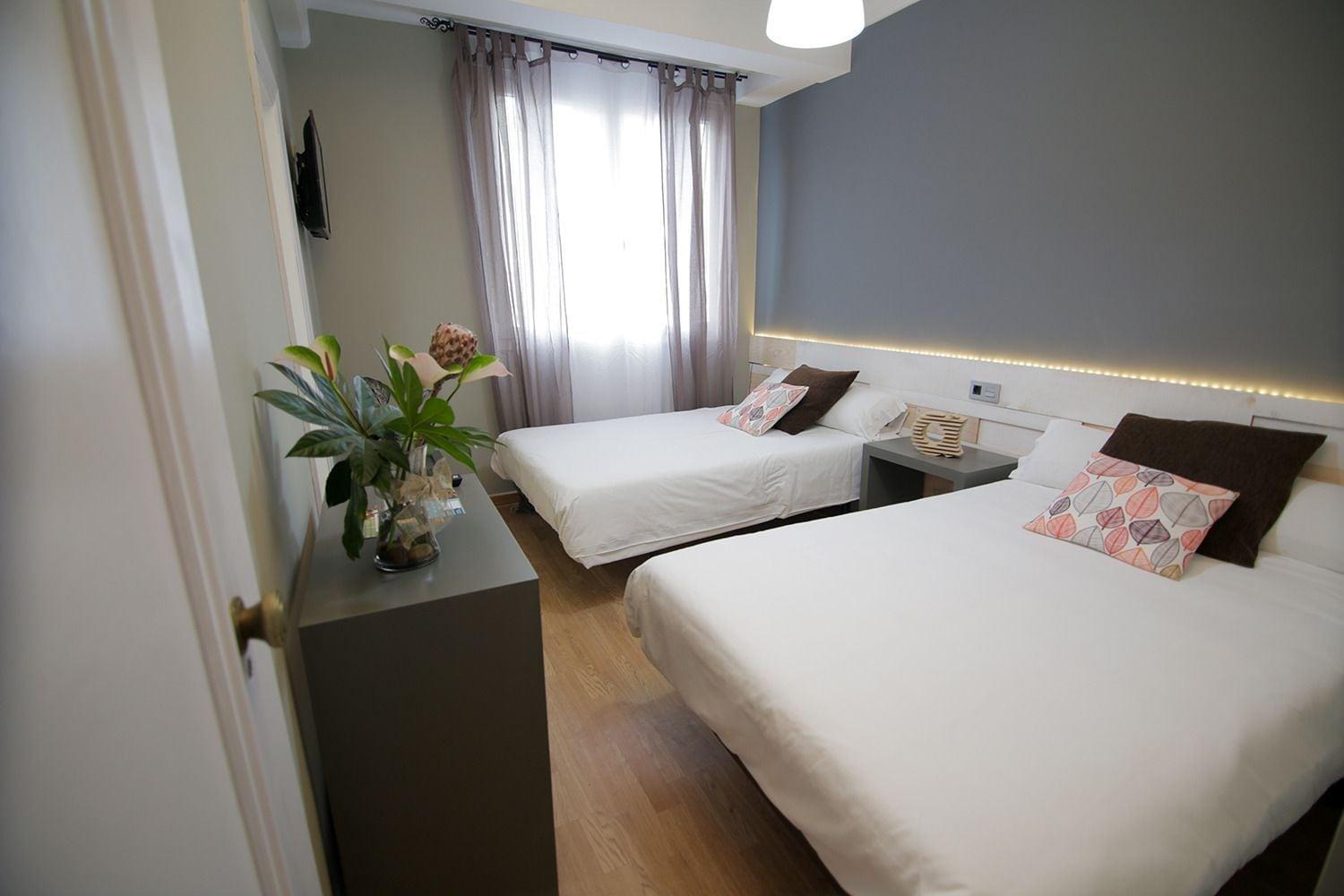 Hotel Alda Estacion Виго Екстериор снимка