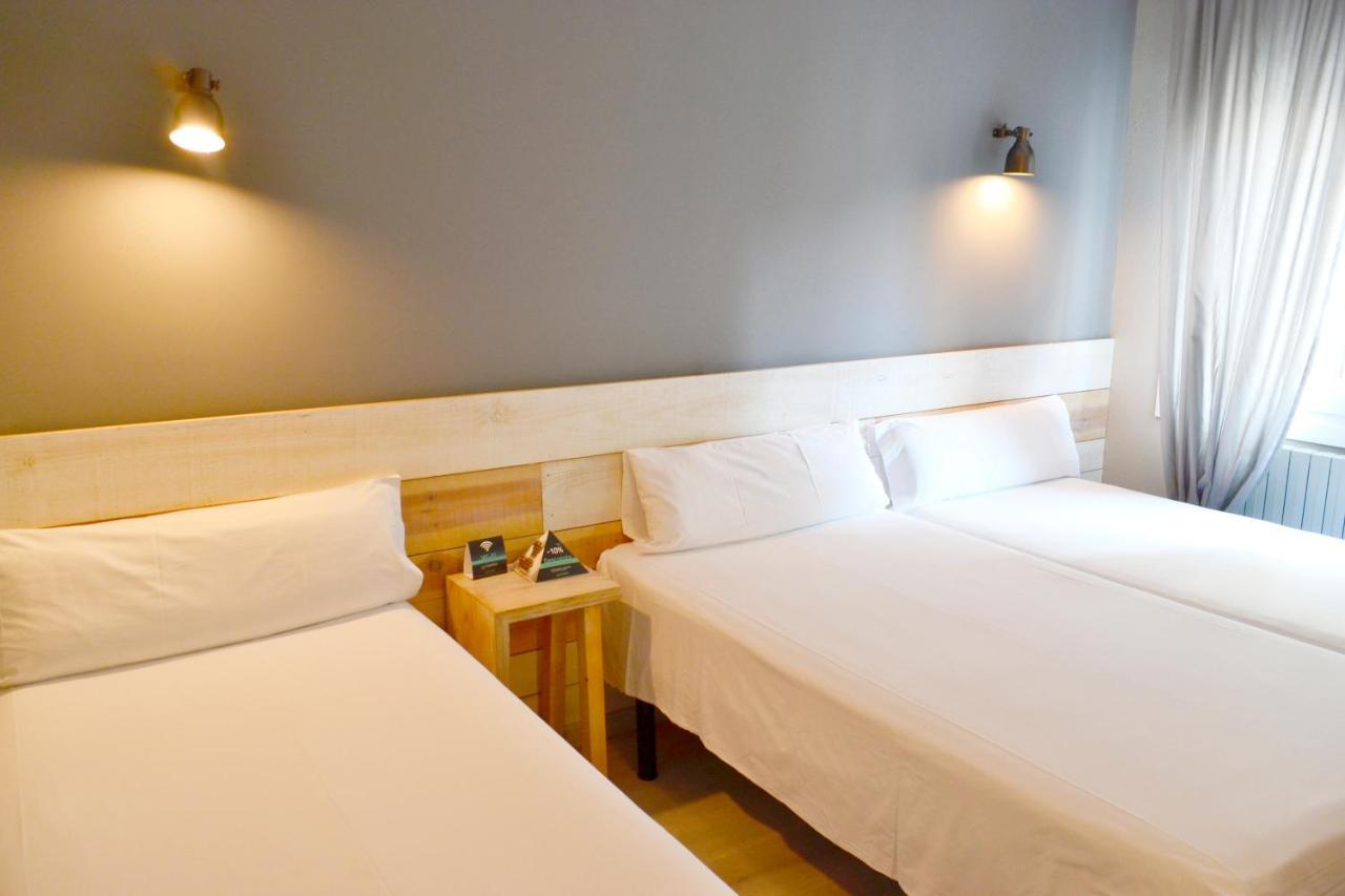 Hotel Alda Estacion Виго Екстериор снимка