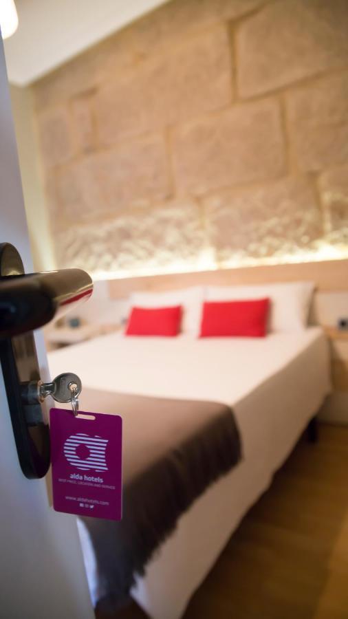 Hotel Alda Estacion Виго Екстериор снимка