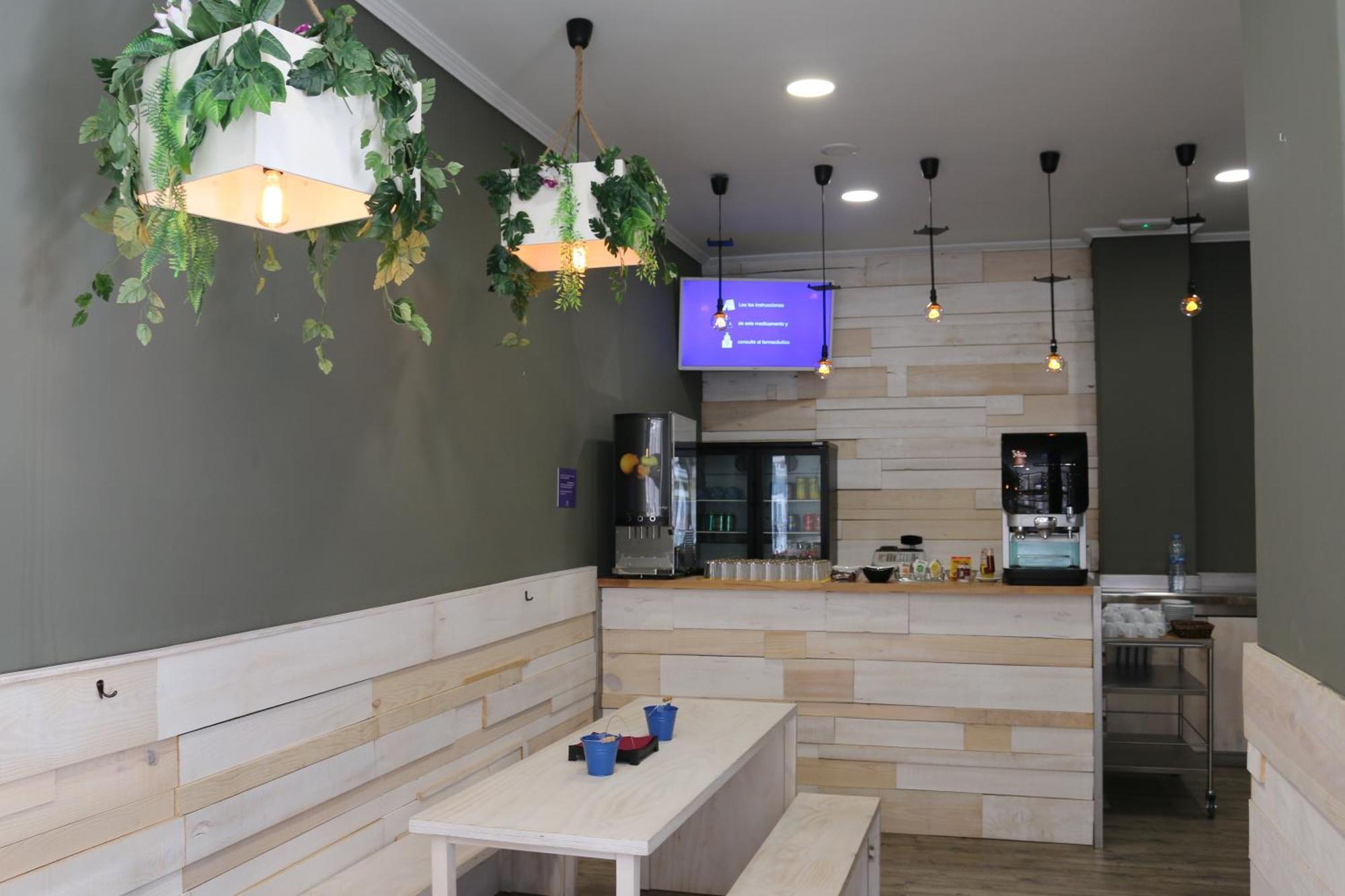 Hotel Alda Estacion Виго Екстериор снимка