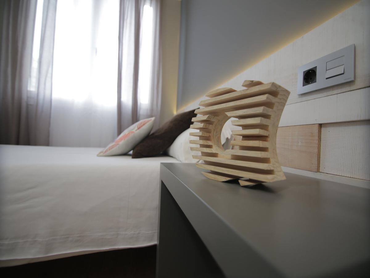Hotel Alda Estacion Виго Екстериор снимка